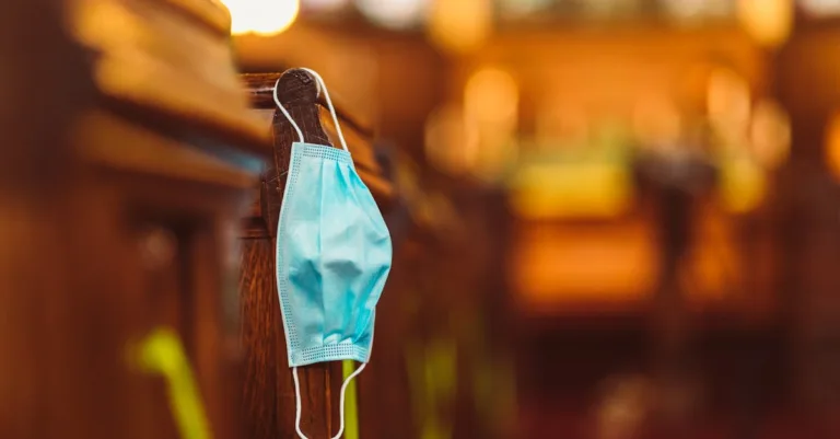 découvrez comment la protection contre la lumière bleue peut améliorer votre santé oculaire et votre bien-être. apprenez les avantages des lunettes et des filtres anti-lumière bleue pour réduire la fatigue visuelle et favoriser un meilleur sommeil.