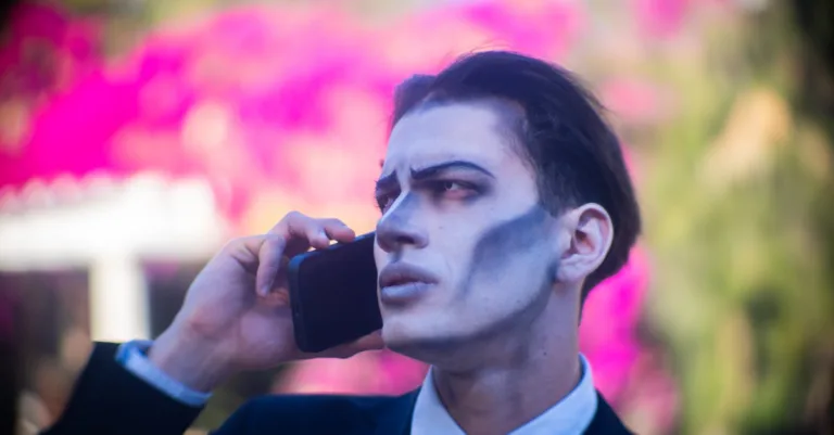 découvrez notre sélection de smartphones reconditionnés de haute qualité, alliant performance et durabilité à des prix imbattables. faites le choix d'une technologie moderne tout en préservant l'environnement.