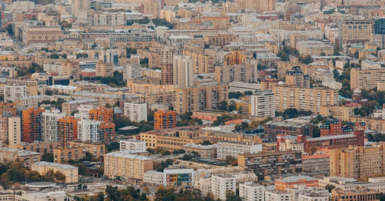 découvrez les enjeux et les innovations de l'urbanisme moderne, une discipline essentielle qui façonne nos villes et améliore notre qualité de vie. explorez les tendances, les projets durables et les défis auxquels font face les urbanistes aujourd'hui.