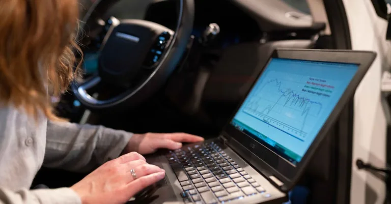 découvrez nos services de programmation de clés de voiture pour tous types de véhicules. profitez d'une solution rapide et efficace pour votre sécurité automobile.