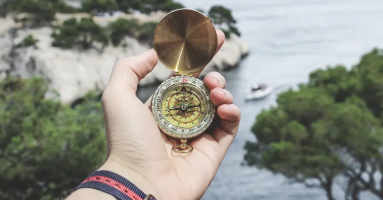 découvrez notre guide de randonnée complet pour préparer vos sorties en pleine nature, avec conseils pratiques, itinéraires et astuces pour tous les niveaux.