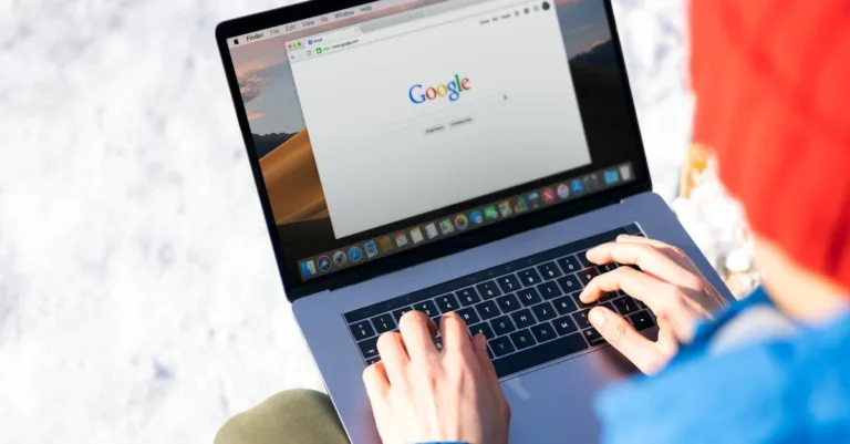 découvrez comment rendre votre site web accessible à tous, y compris aux personnes en situation de handicap, pour améliorer l'expérience utilisateur et respecter les normes légales.