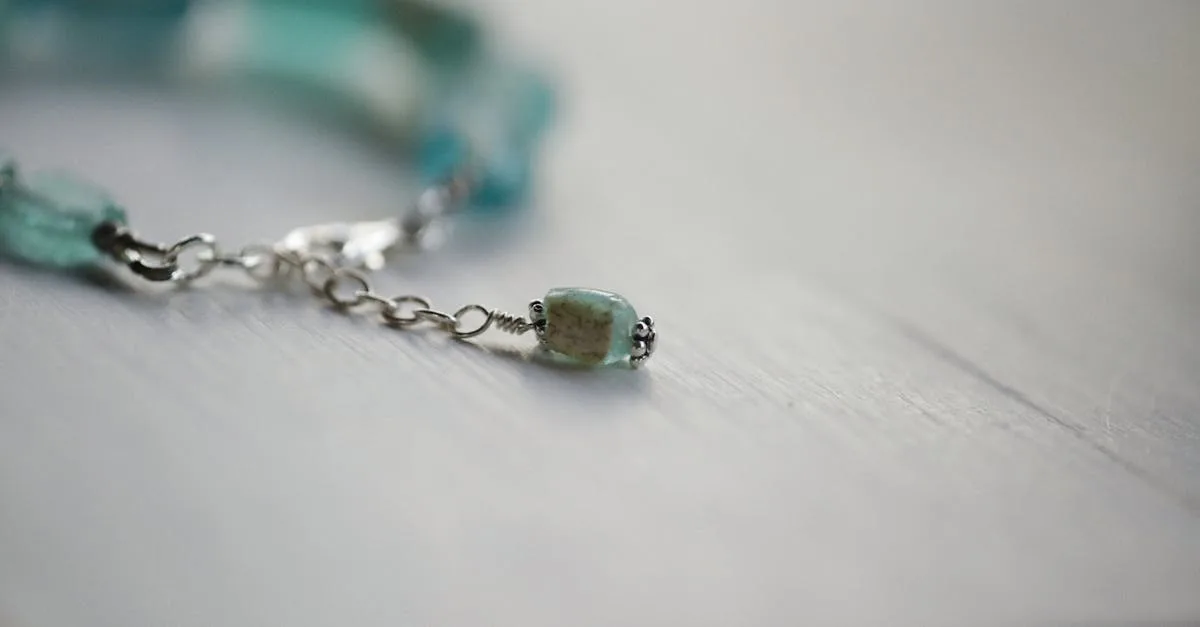 découvrez notre collection exclusive de bijoux élégants et raffinés, parfaits pour sublimer votre style en toutes occasions.