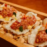 découvrez des trésors culinaires cachés qui éveilleront vos papilles et vous feront explorer des saveurs inédites.