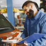 conseils et astuces pour l'entretien et la maintenance de votre véhicule afin d'assurer sa performance et sa longévité.