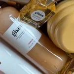 découvrez nos conseils et produits essentiels pour prendre soin de vos cheveux et révéler leur beauté naturelle au quotidien.